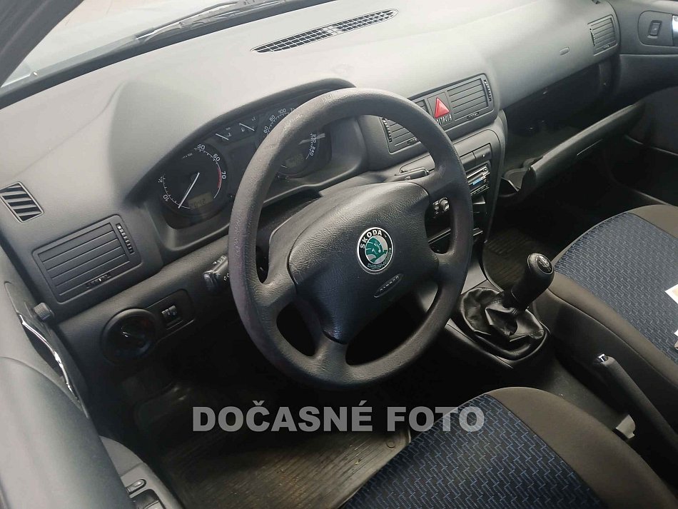 Škoda Octavia 1.6i 