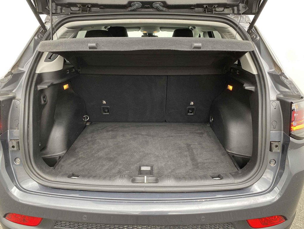 Jeep Compass 1.3T Limited