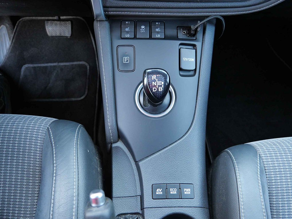Toyota Auris 1.8 i 