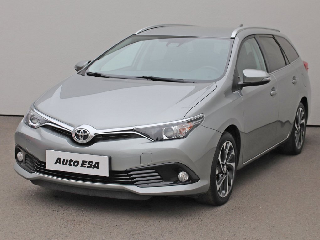 Toyota Auris 1.8 i 