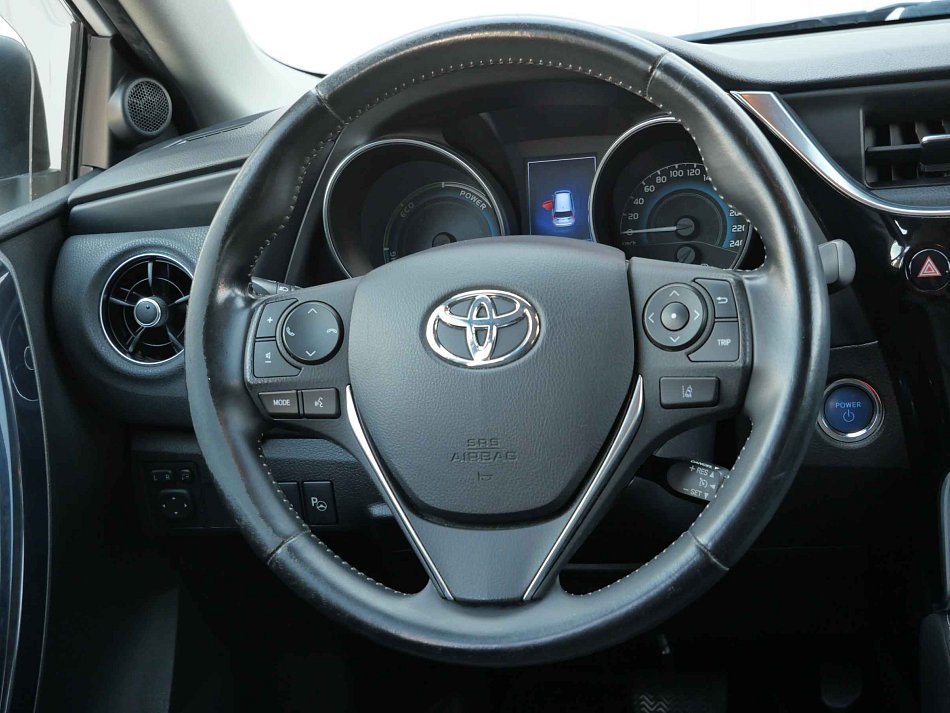 Toyota Auris 1.8 i 