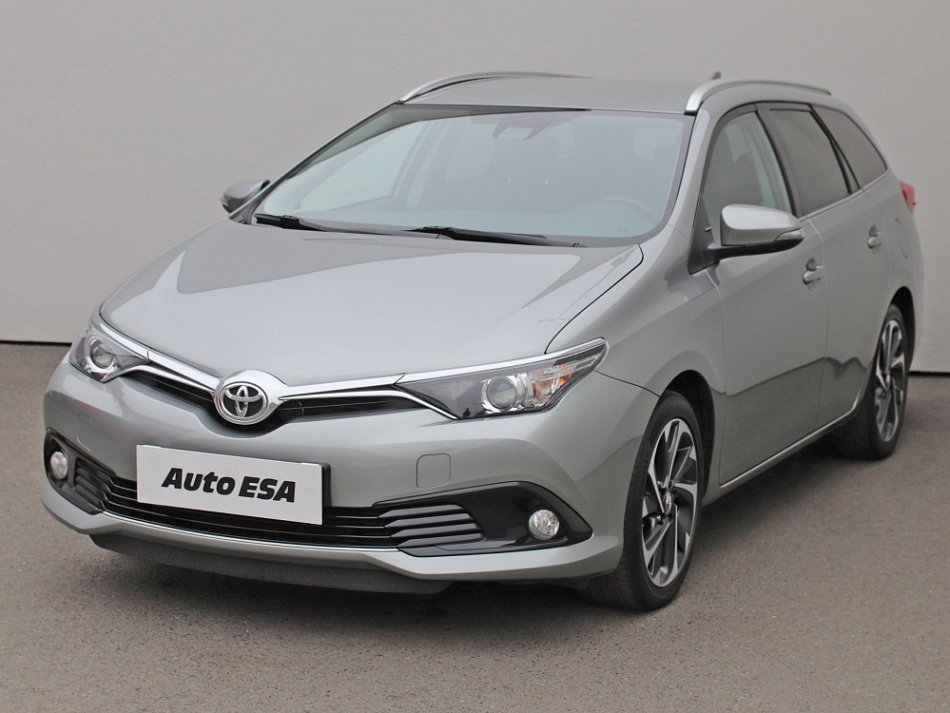 Toyota Auris 1.8 i 