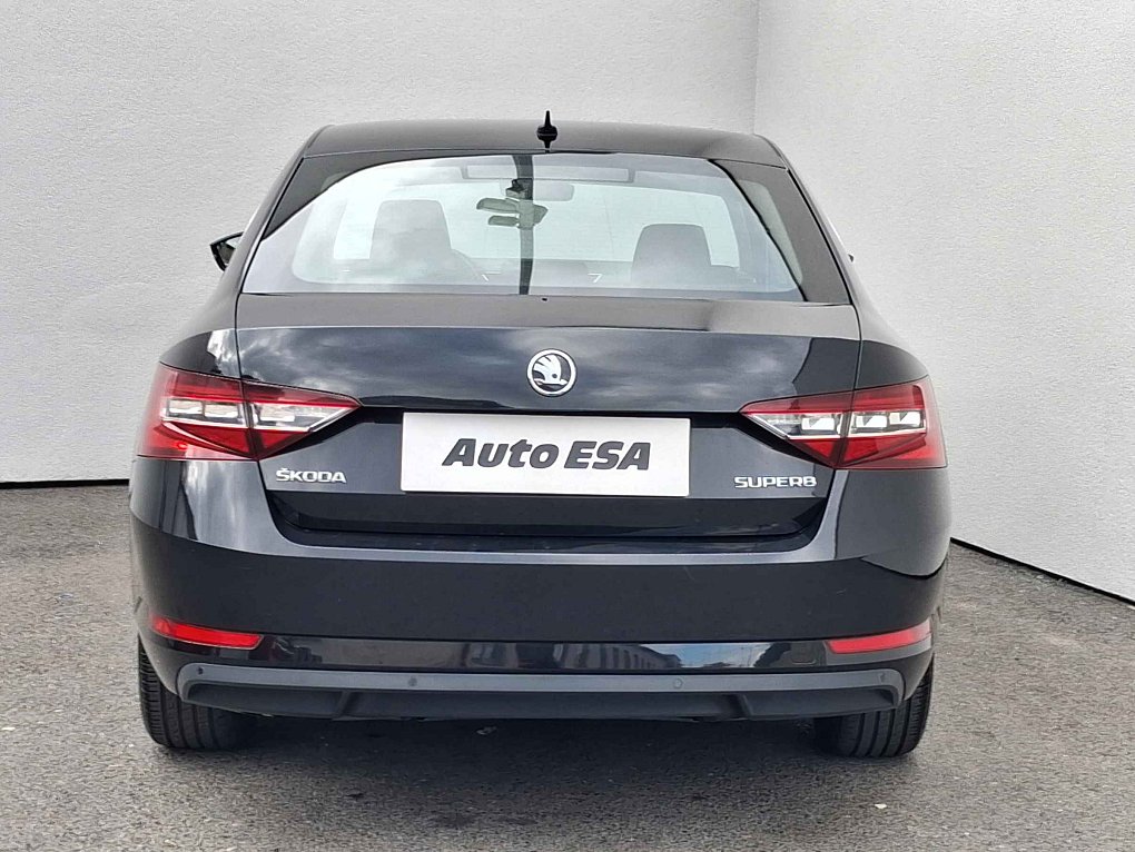 Škoda Superb III 2.0 TDi Ambition