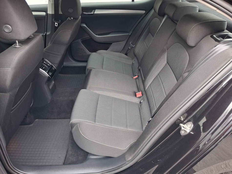 Škoda Superb III 2.0 TDi Ambition