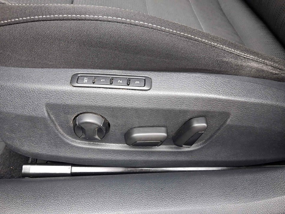 Škoda Superb III 2.0 TDi Ambition