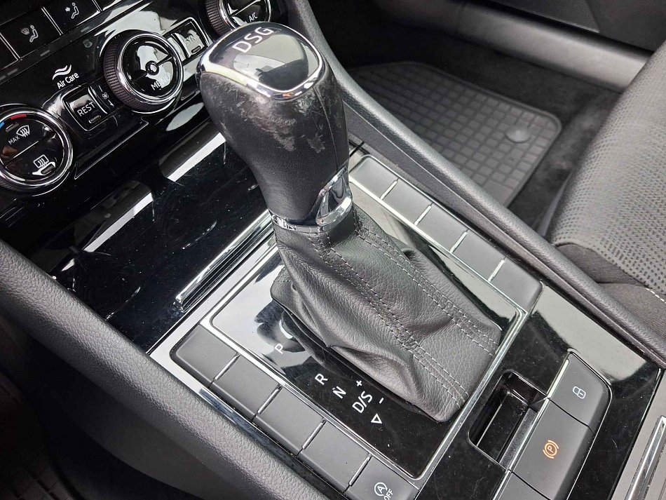 Škoda Superb III 2.0 TDi Ambition