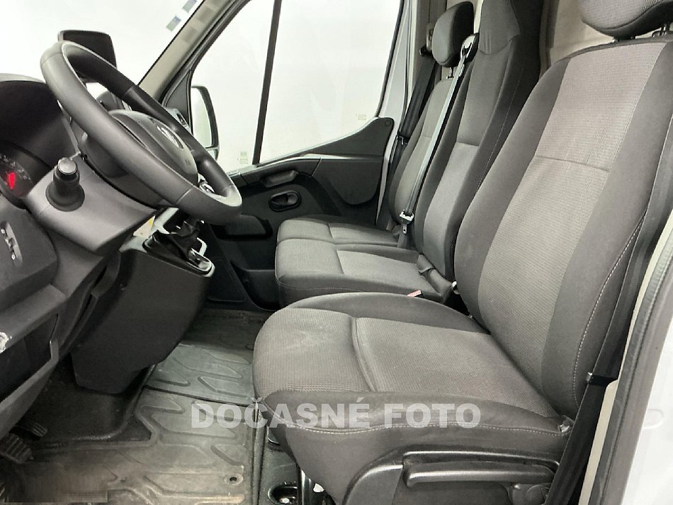 Renault Master 2.3dCi  L1H1 DÍLNA