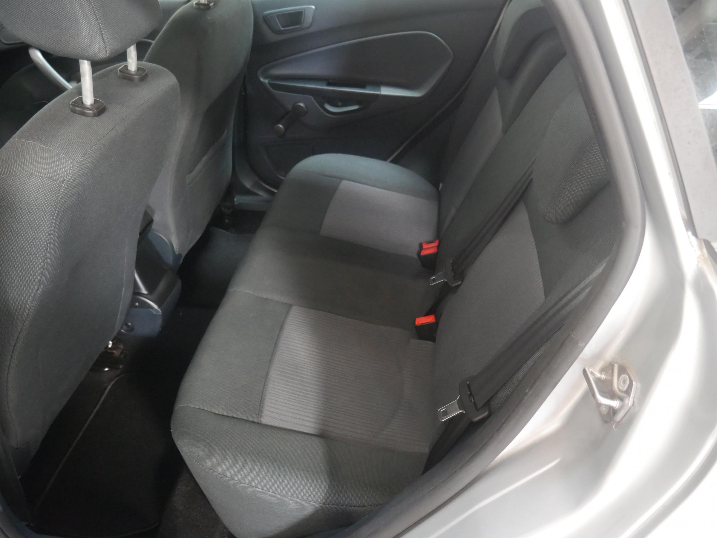 Ford Fiesta, 2011 - pohled č. 10