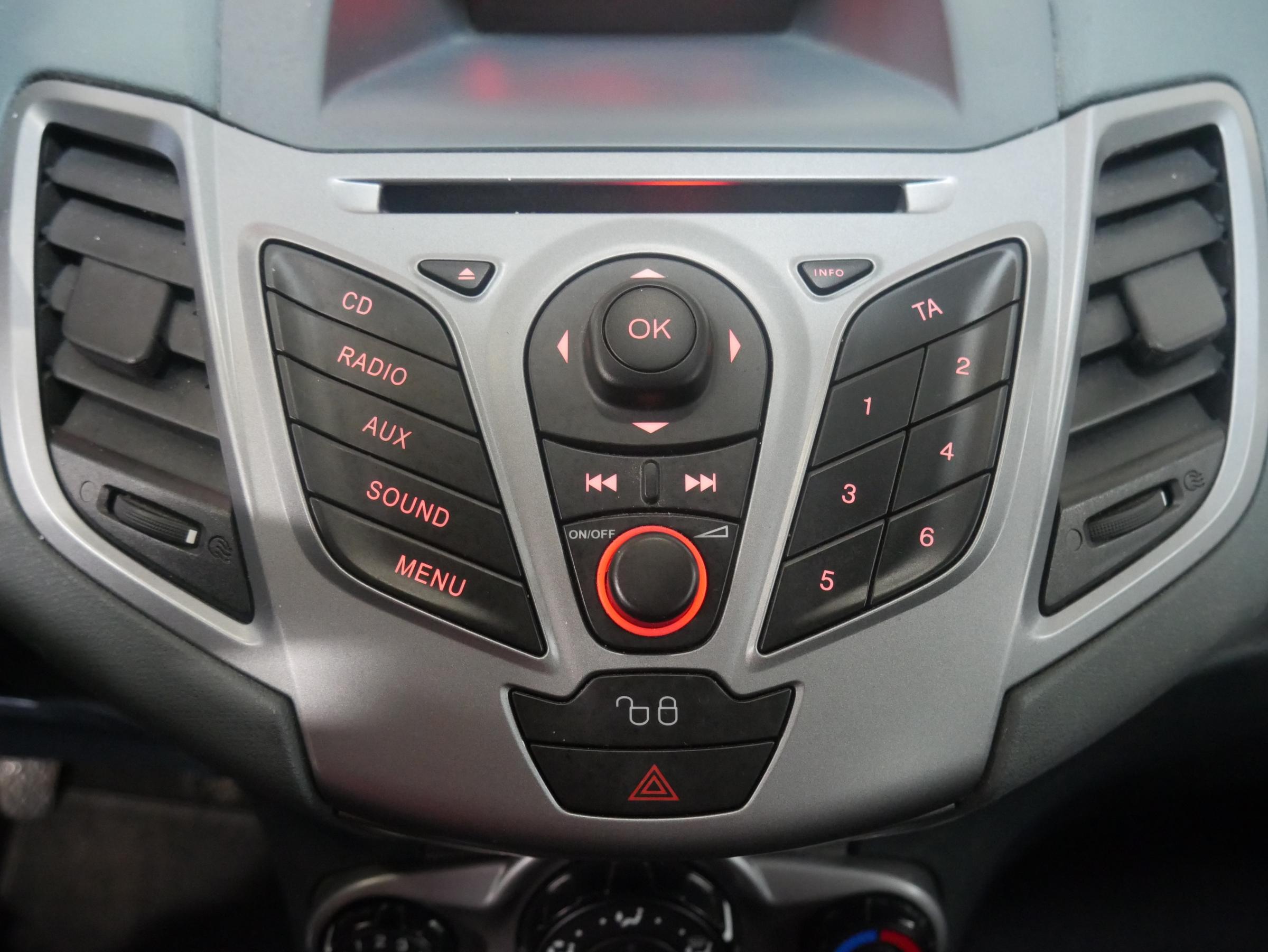 Ford Fiesta, 2011 - pohled č. 13