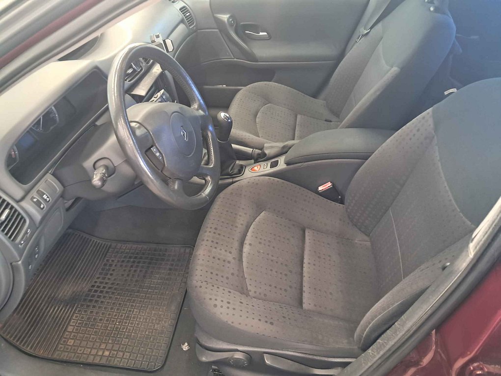 Renault Laguna 1.6i 