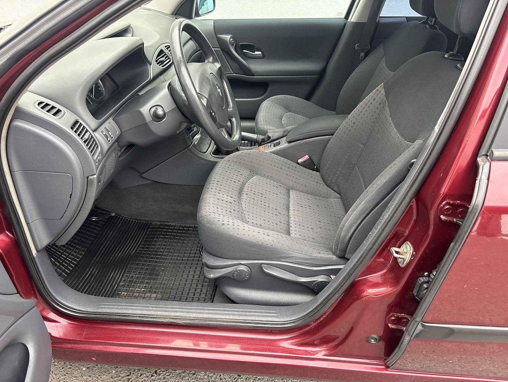 Renault Laguna 1.6i 