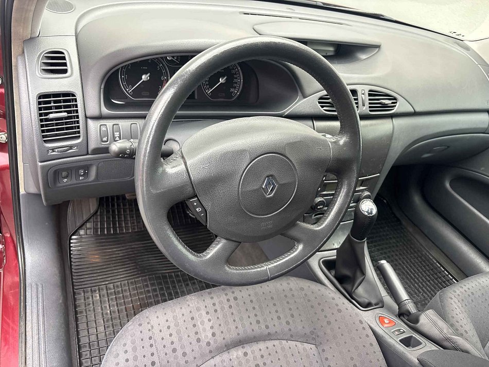 Renault Laguna 1.6i 