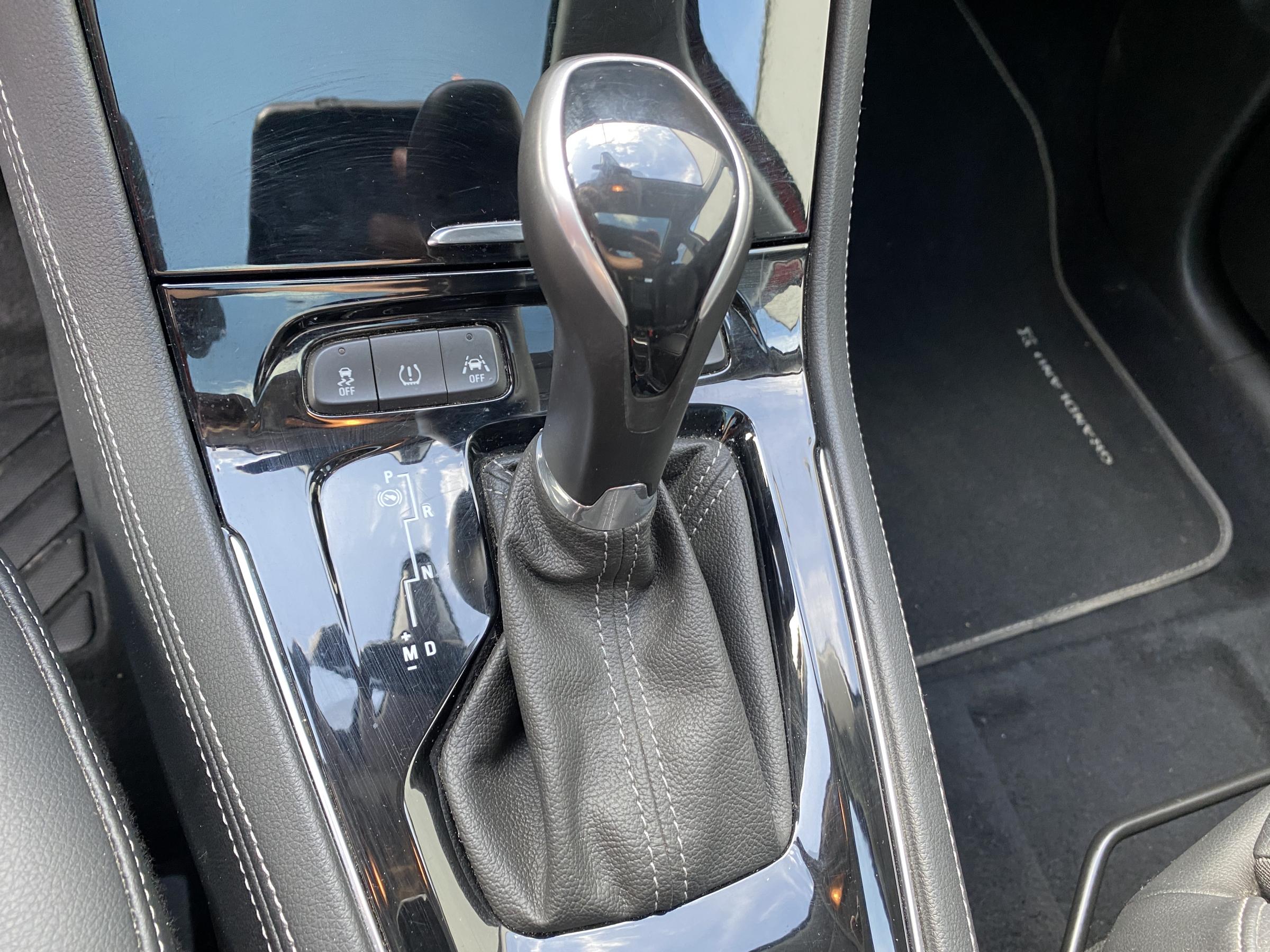 Vauxhall Grandland X, 2019 - pohled č. 19