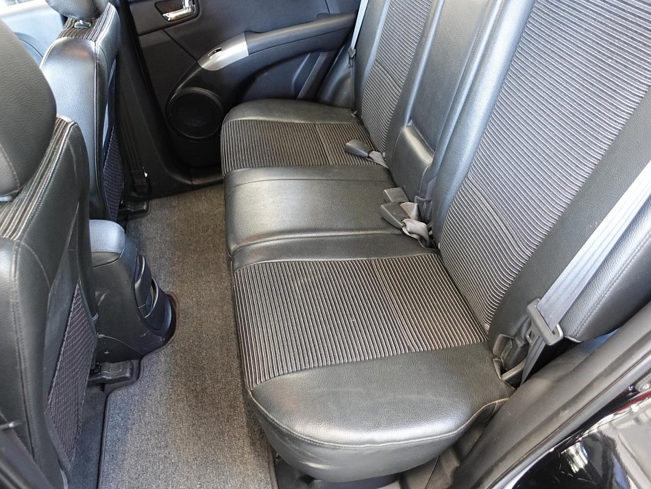 Kia Sportage 2.0i  4x4