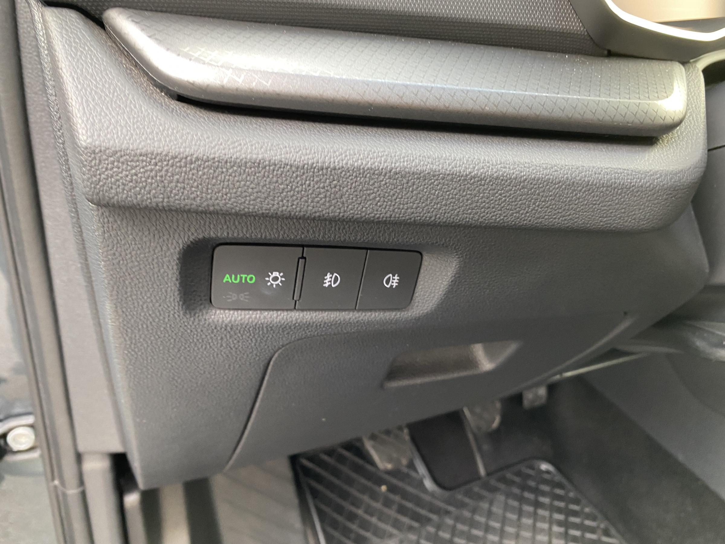 Škoda Octavia IV, 2021 - pohled č. 16