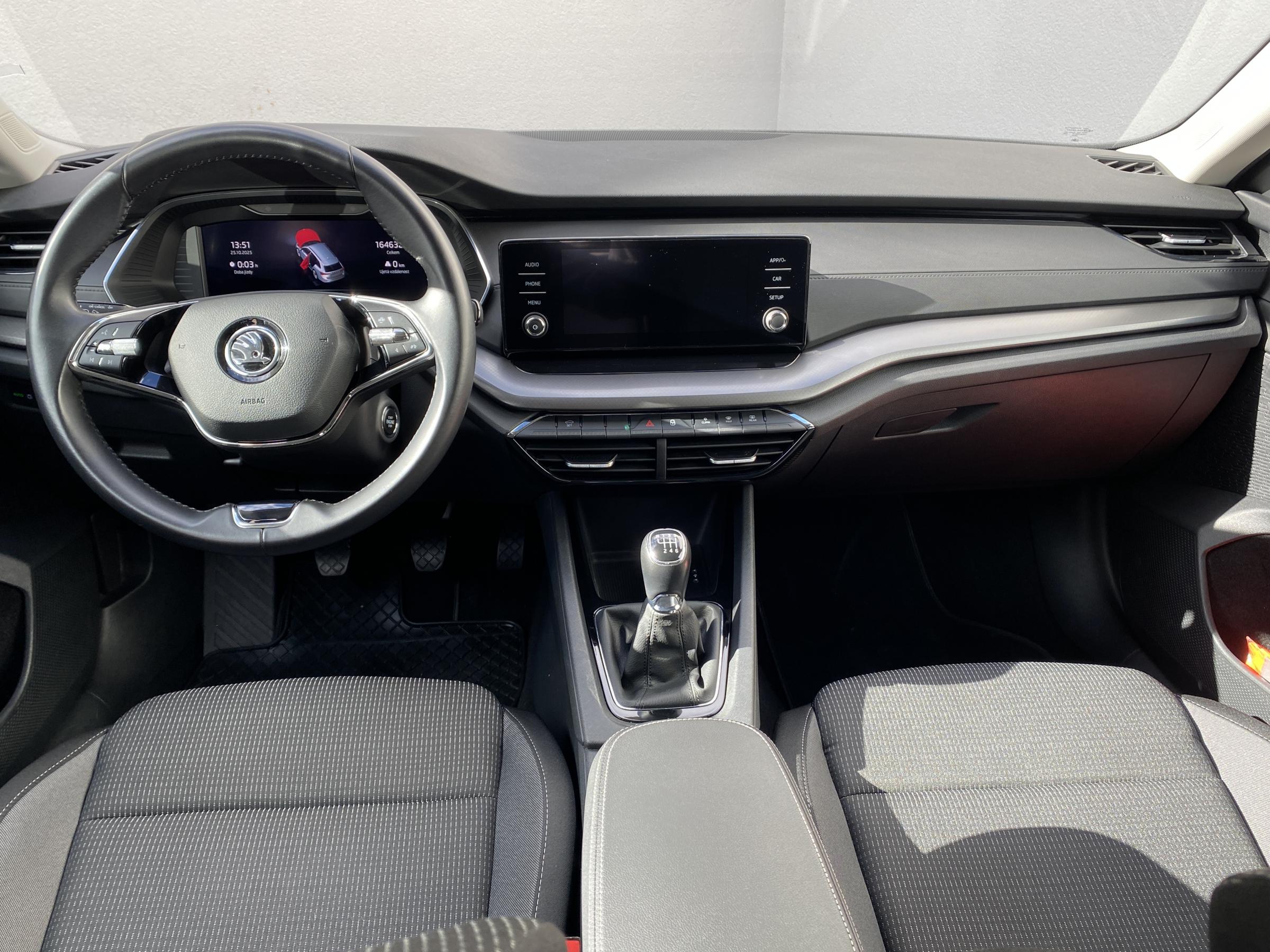 Škoda Octavia IV, 2021 - pohled č. 8