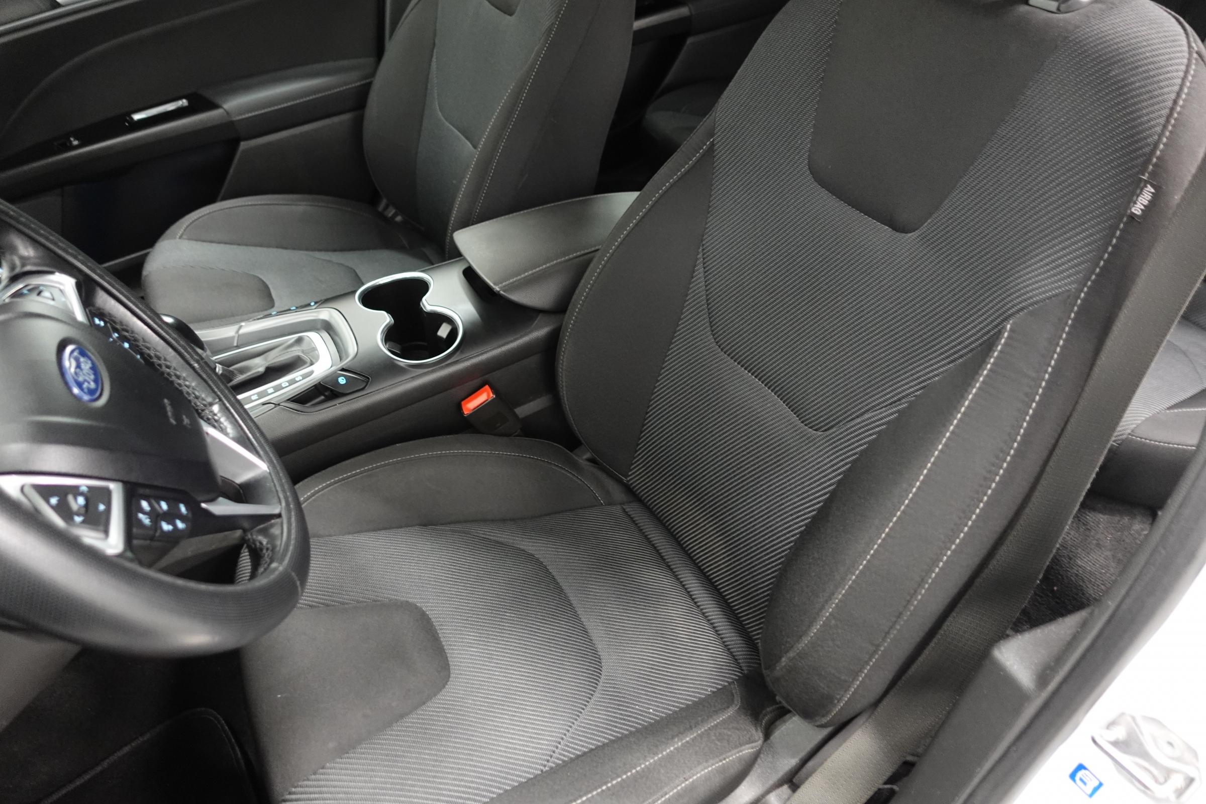 Ford Mondeo, 2017 - pohled č. 10