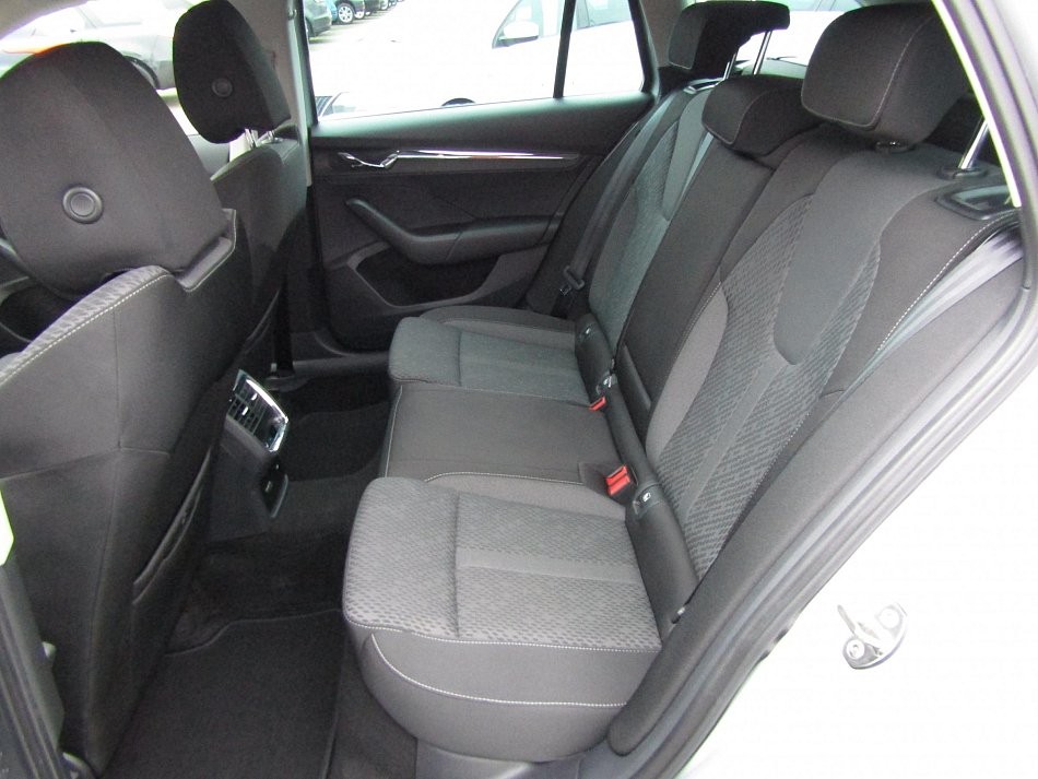 Škoda Octavia IV 2.0 TDi Style