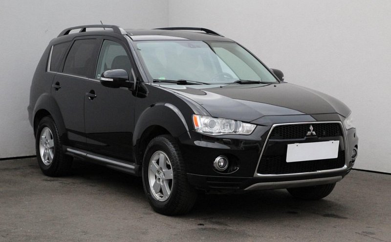 Mitsubishi Outlander 2.0 Di-D 