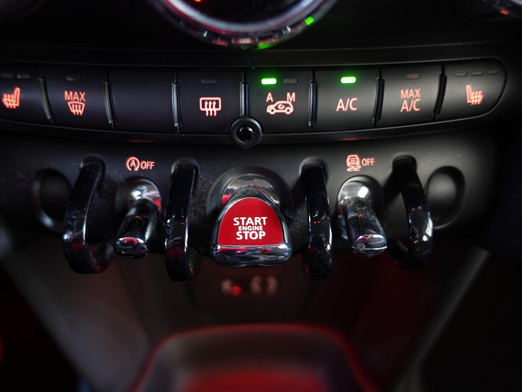 Mini Cooper 1.5i 