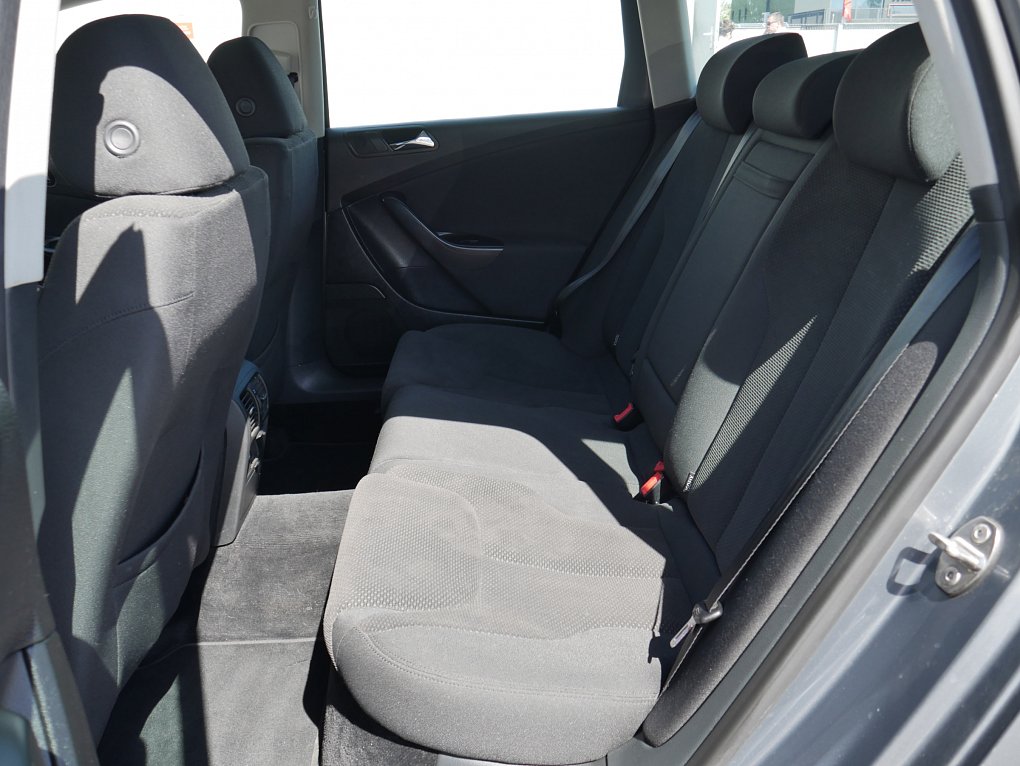 Volkswagen Passat 2.0 TDi Comfortline