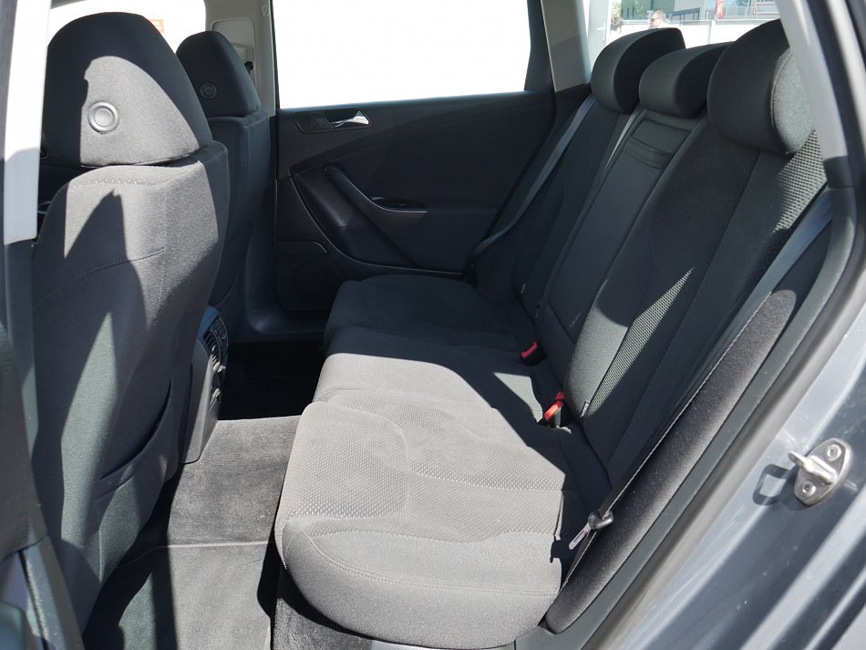 Volkswagen Passat 2.0 TDi Comfortline