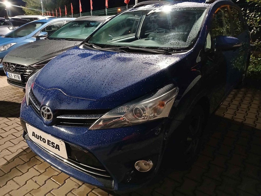 Toyota Verso 1.8i 