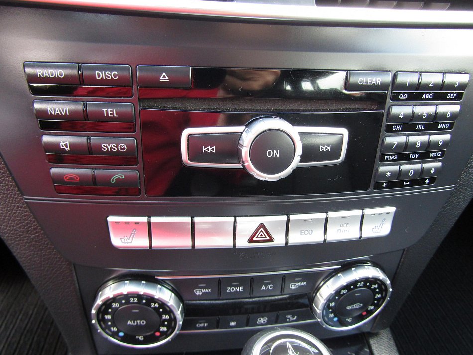 Mercedes-Benz Třída C 2.2 CDi  C220