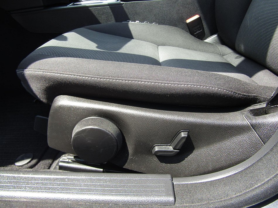 Mercedes-Benz Třída C 2.2 CDi  C220