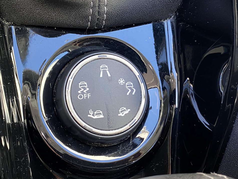 Peugeot 2008 1.6 VTi 