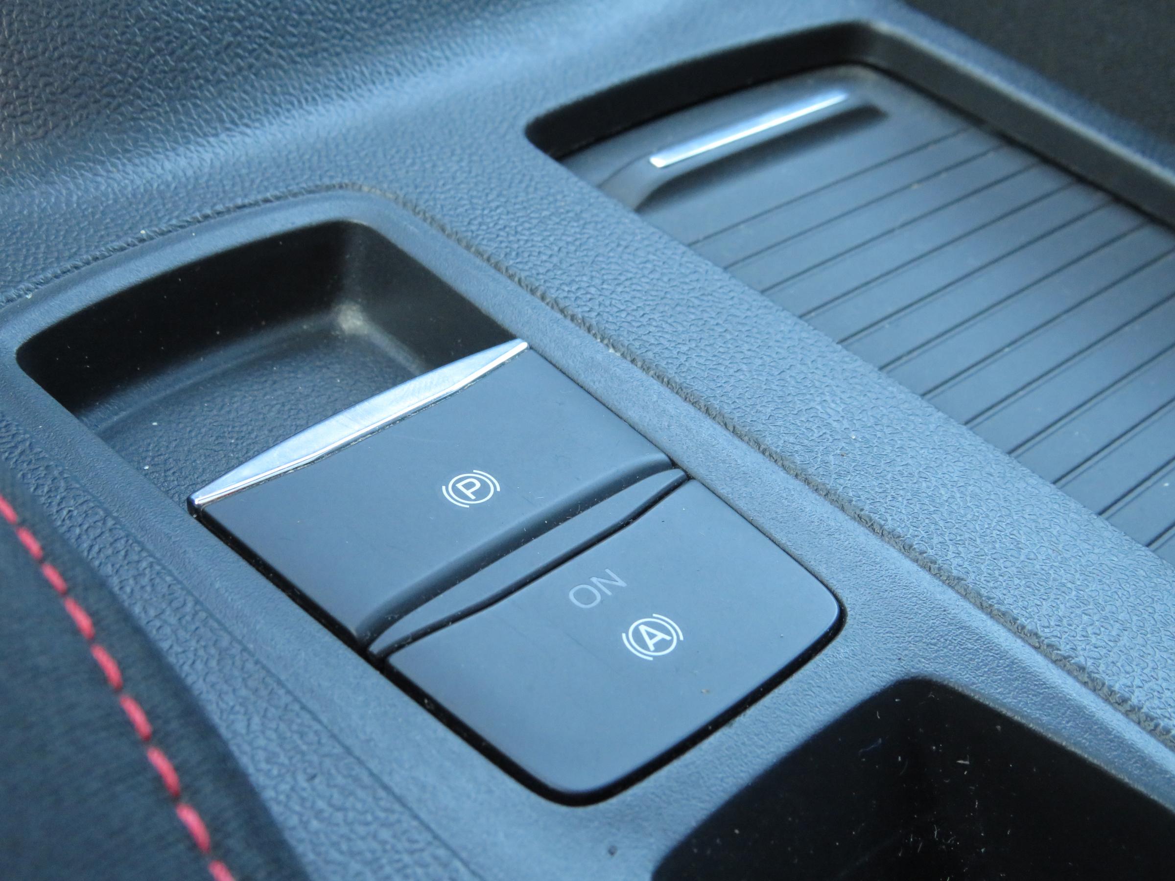 Ford Focus, 2020 - pohled č. 25