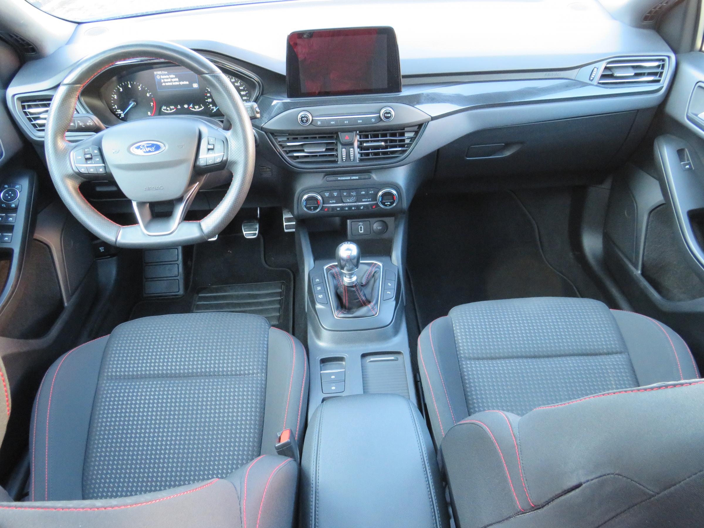 Ford Focus, 2020 - pohled č. 8