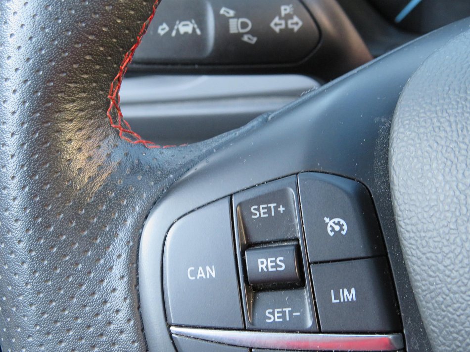 Ford Focus 1.0 EB ST-Line