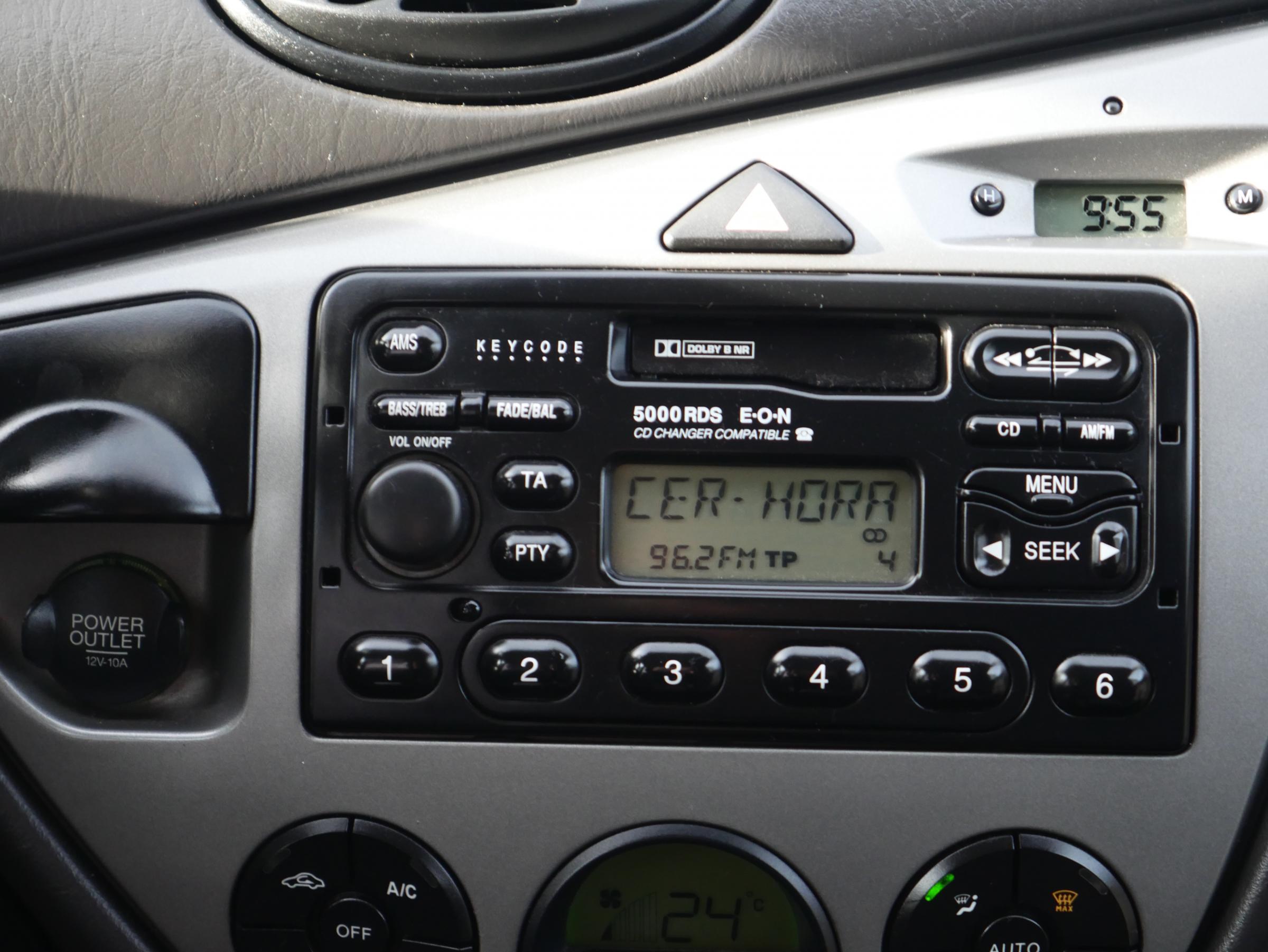 Ford Focus, 2003 - pohled č. 11