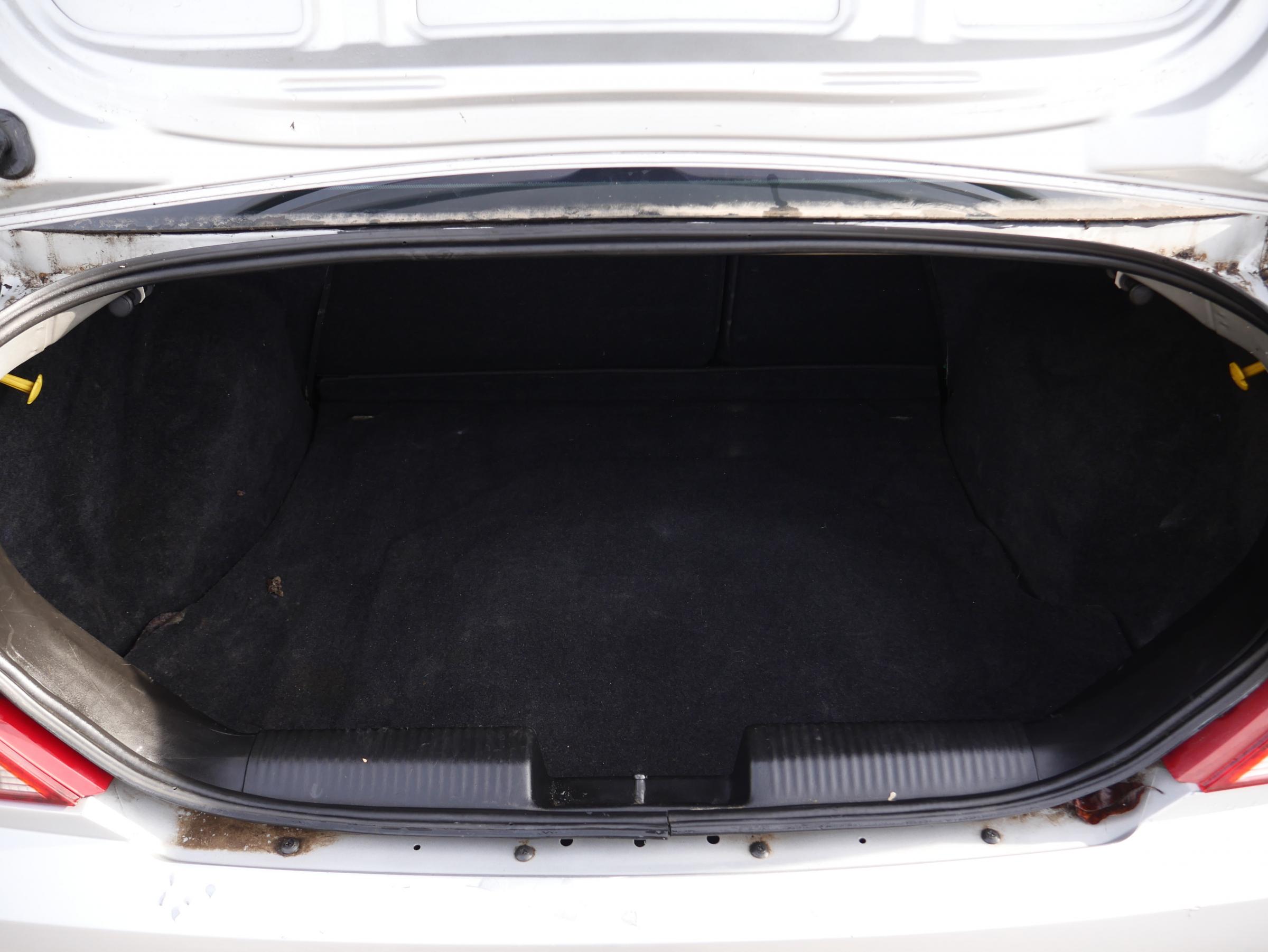 Ford Focus, 2003 - pohled č. 7