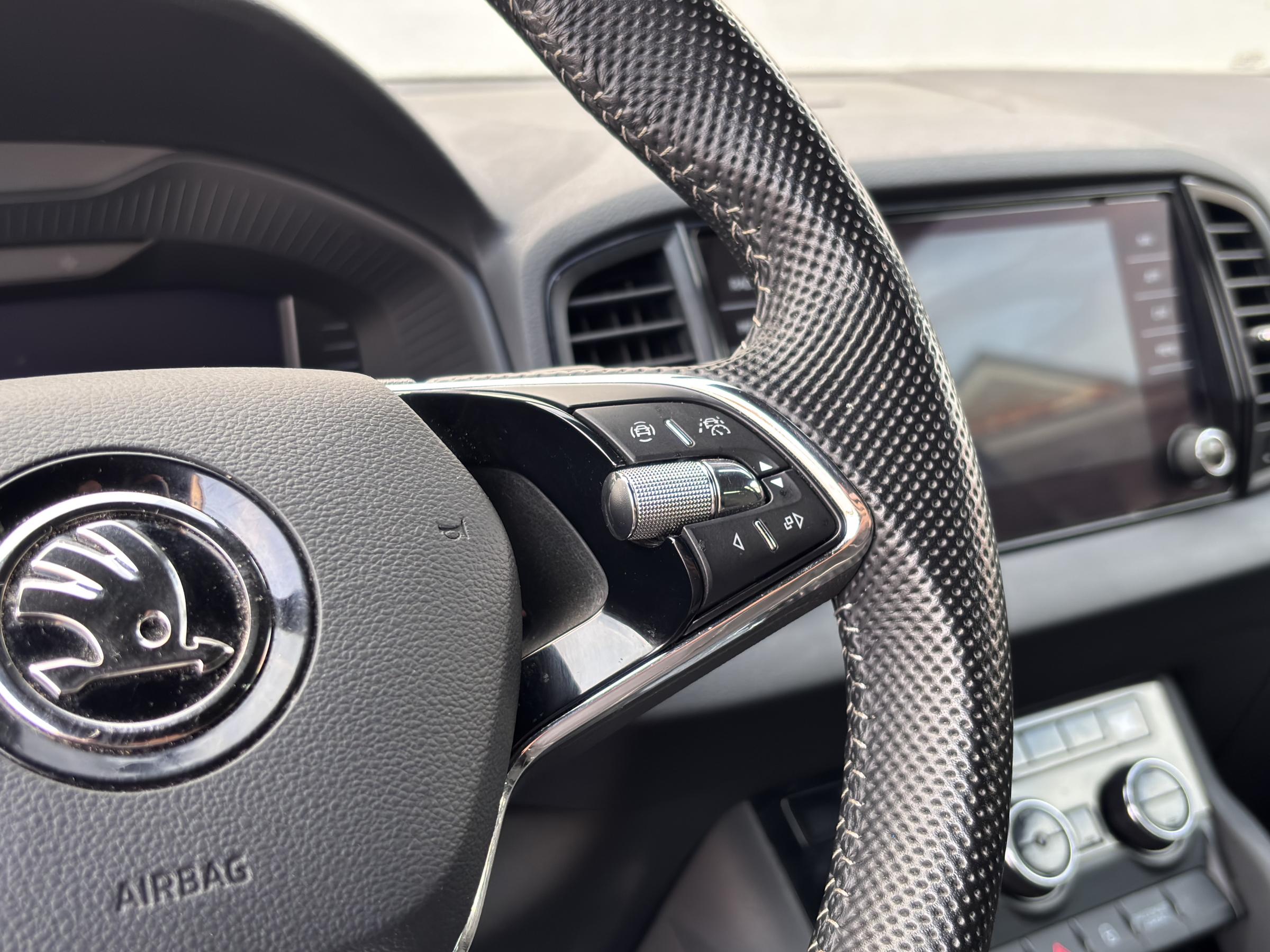 Škoda Karoq, 2020 - pohled č. 15