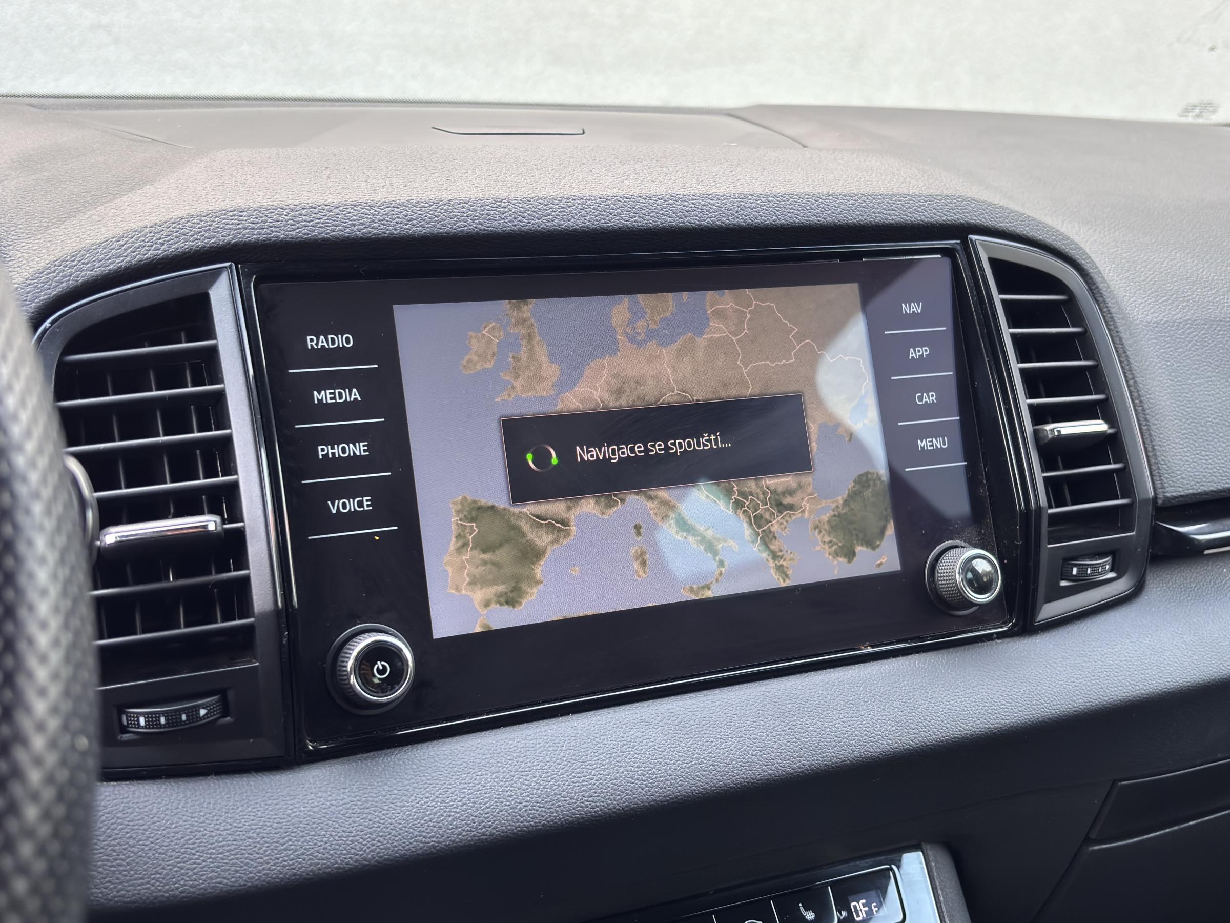 Škoda Karoq, 2020 - pohled č. 19