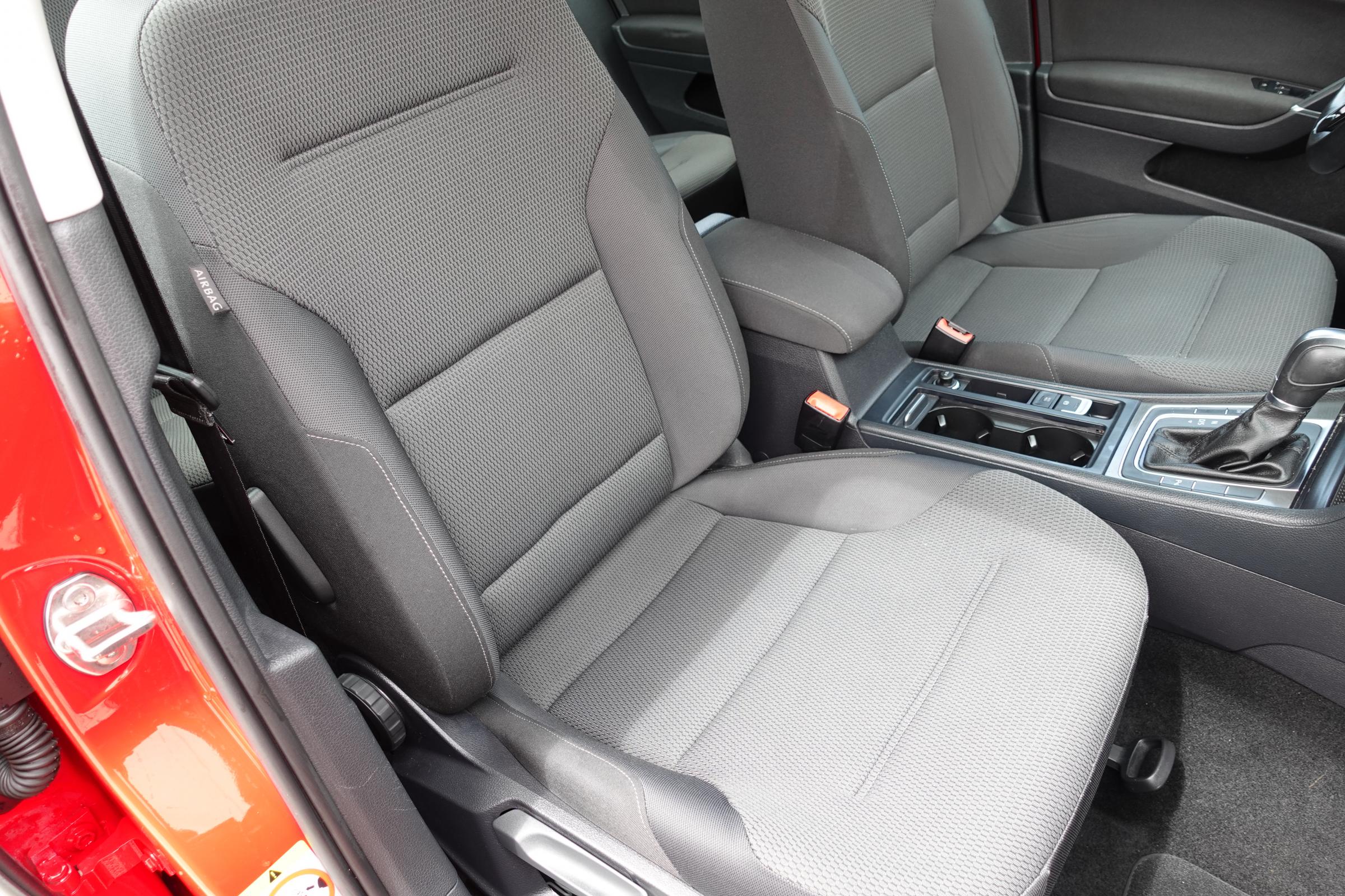 Volkswagen Golf, 2013 - pohled č. 12