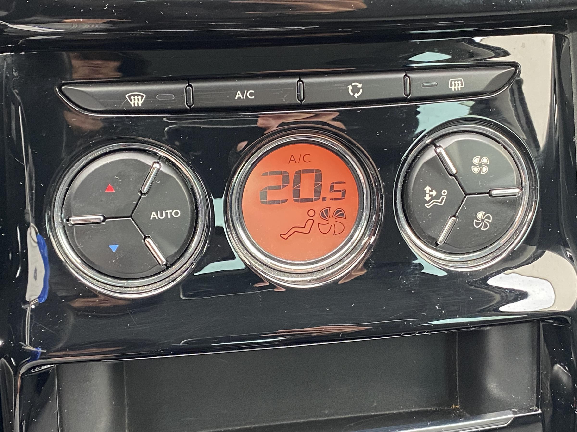 Citroën C3, 2016 - pohled č. 13