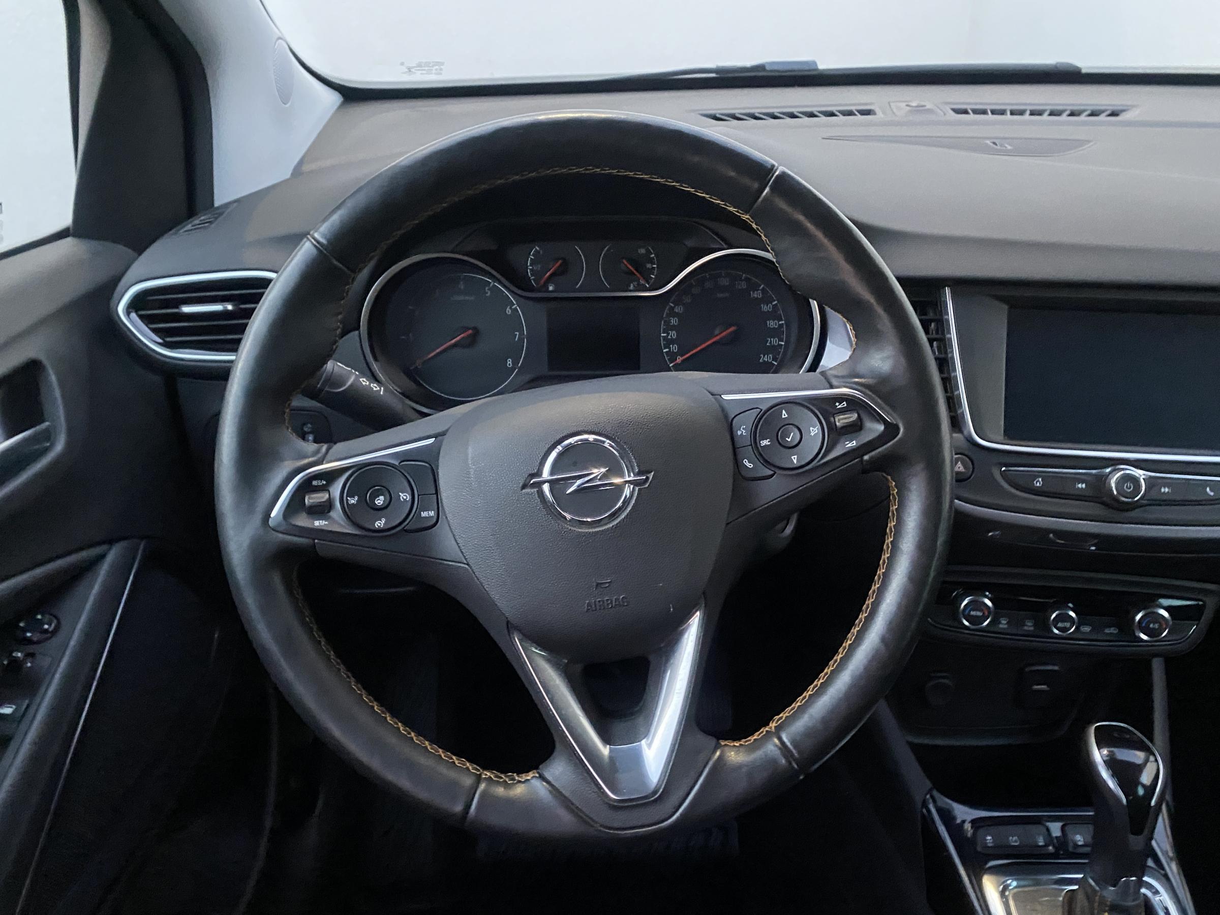 Vauxhall Crossland X, 2019 - pohled č. 11