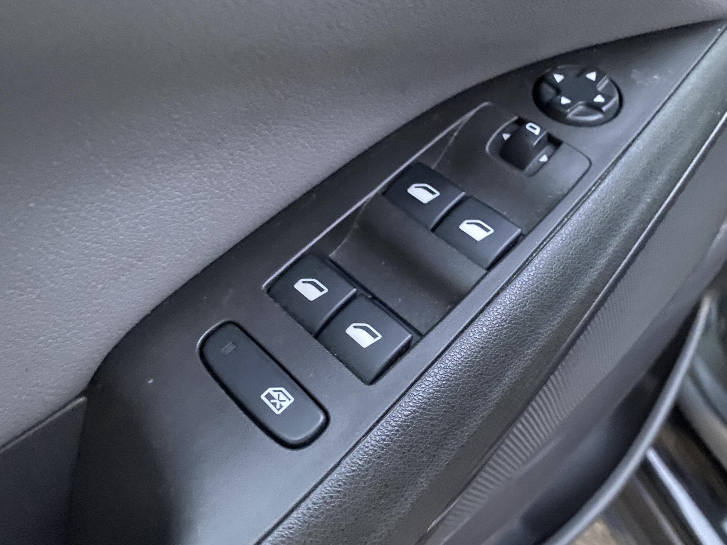 Vauxhall Crossland X, 2019 - pohled č. 13