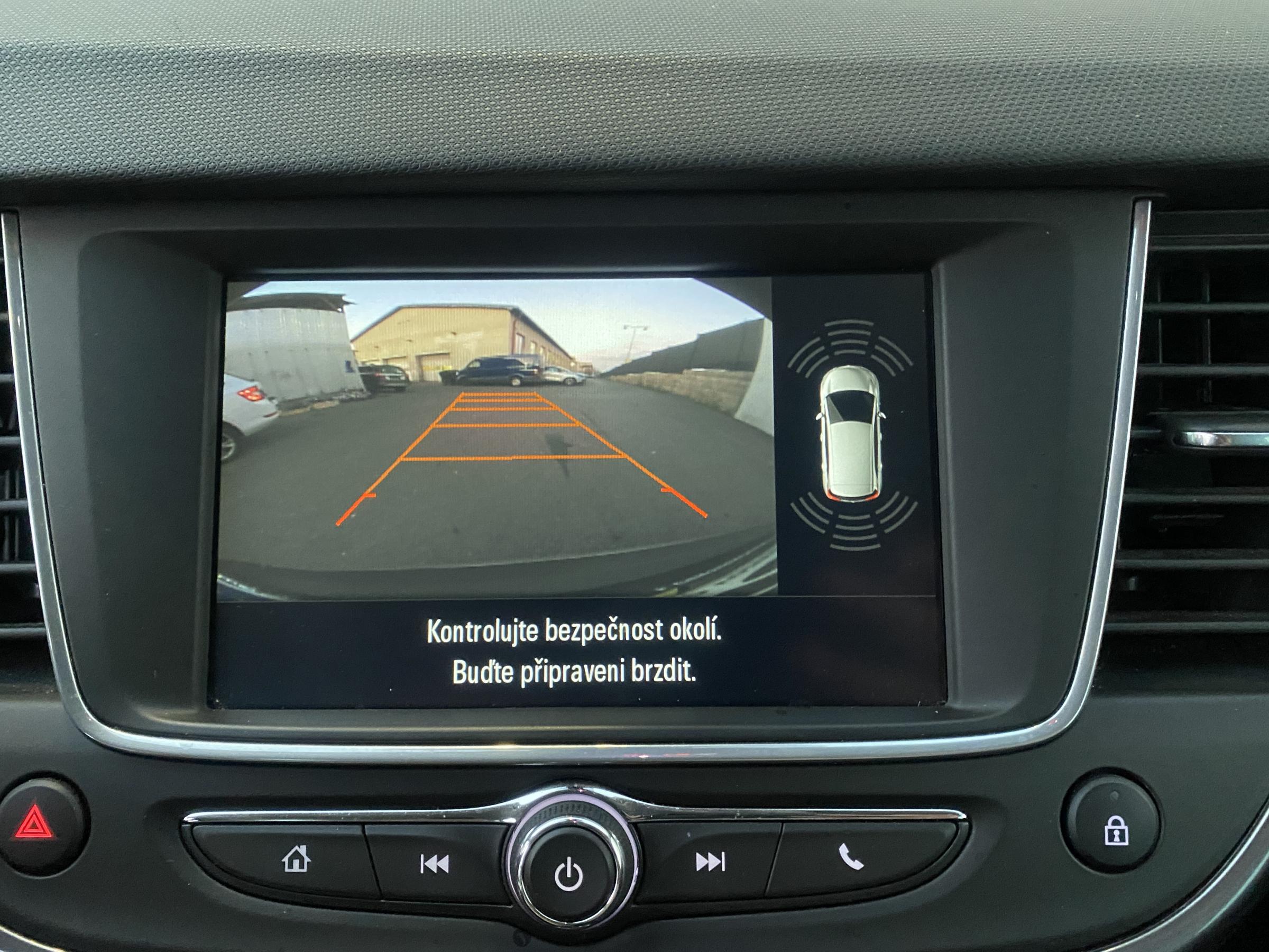 Vauxhall Crossland X, 2019 - pohled č. 17