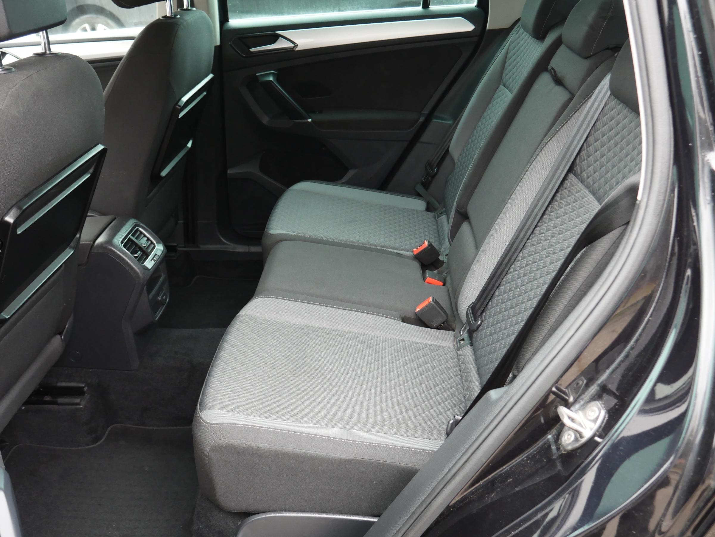 Volkswagen Tiguan, 2017 - pohled č. 10