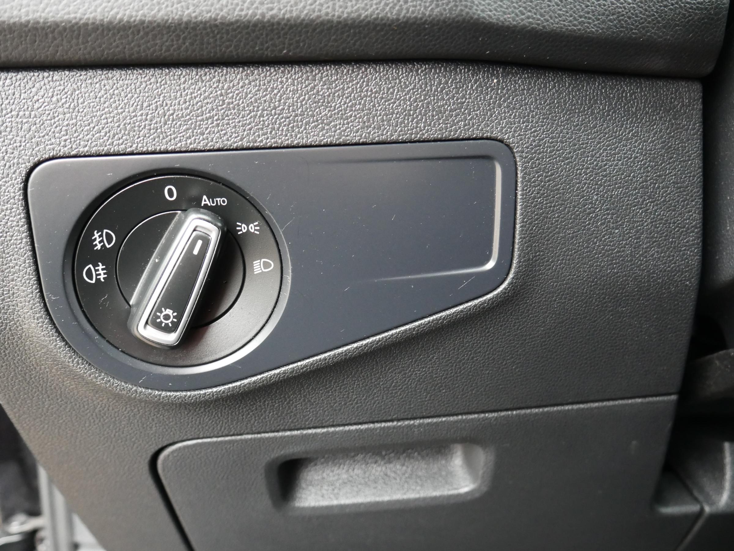 Volkswagen Tiguan, 2017 - pohled č. 15