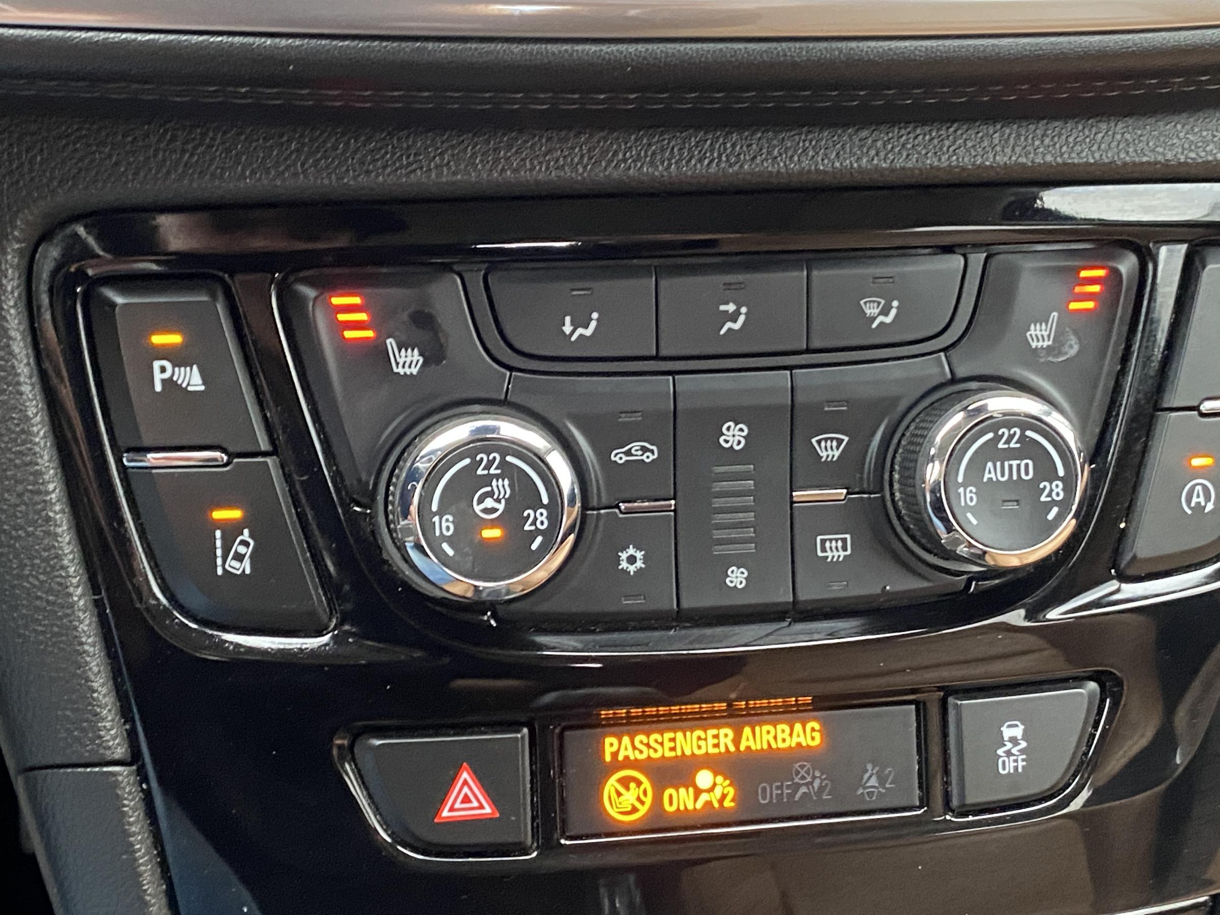 Opel Mokka, 2017 - pohled č. 16