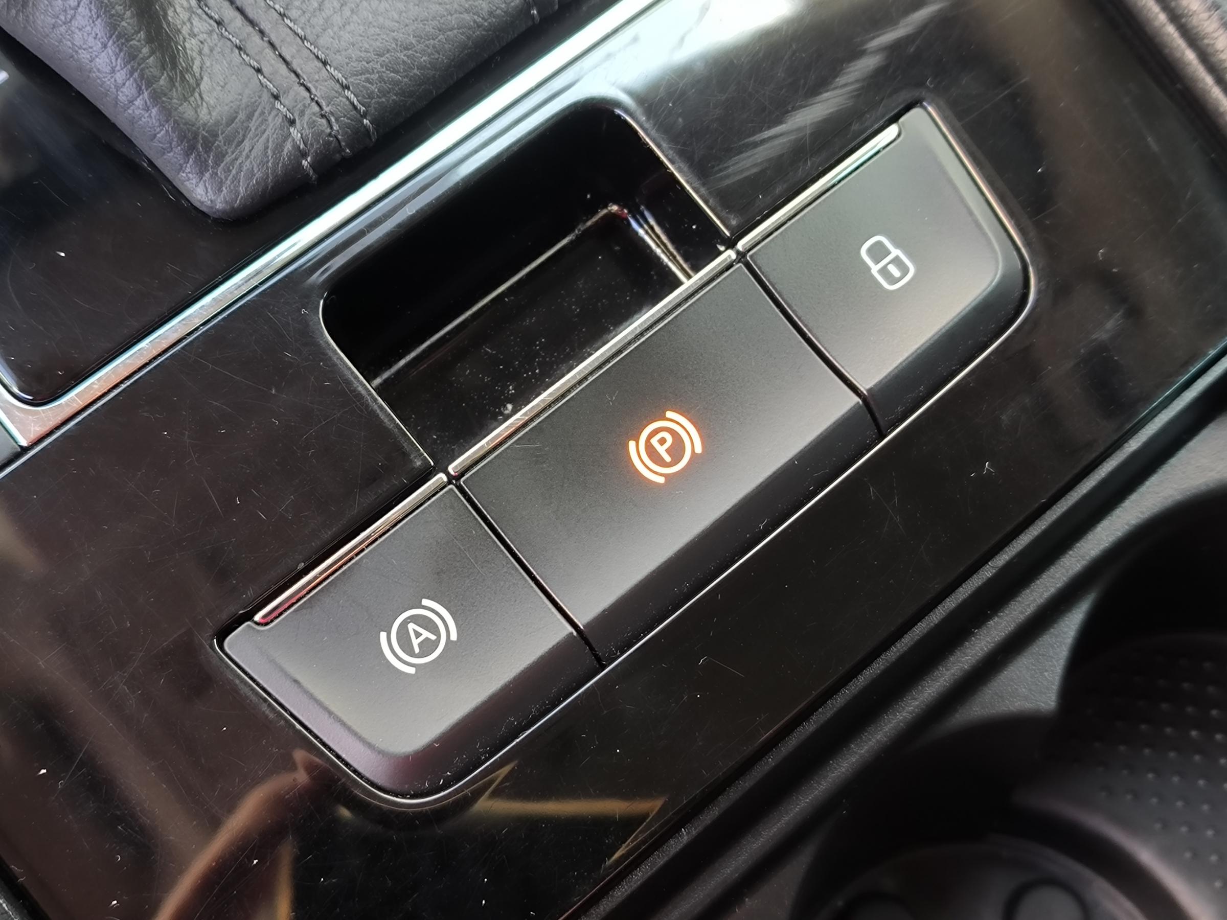 Škoda Superb III, 2017 - pohled č. 21