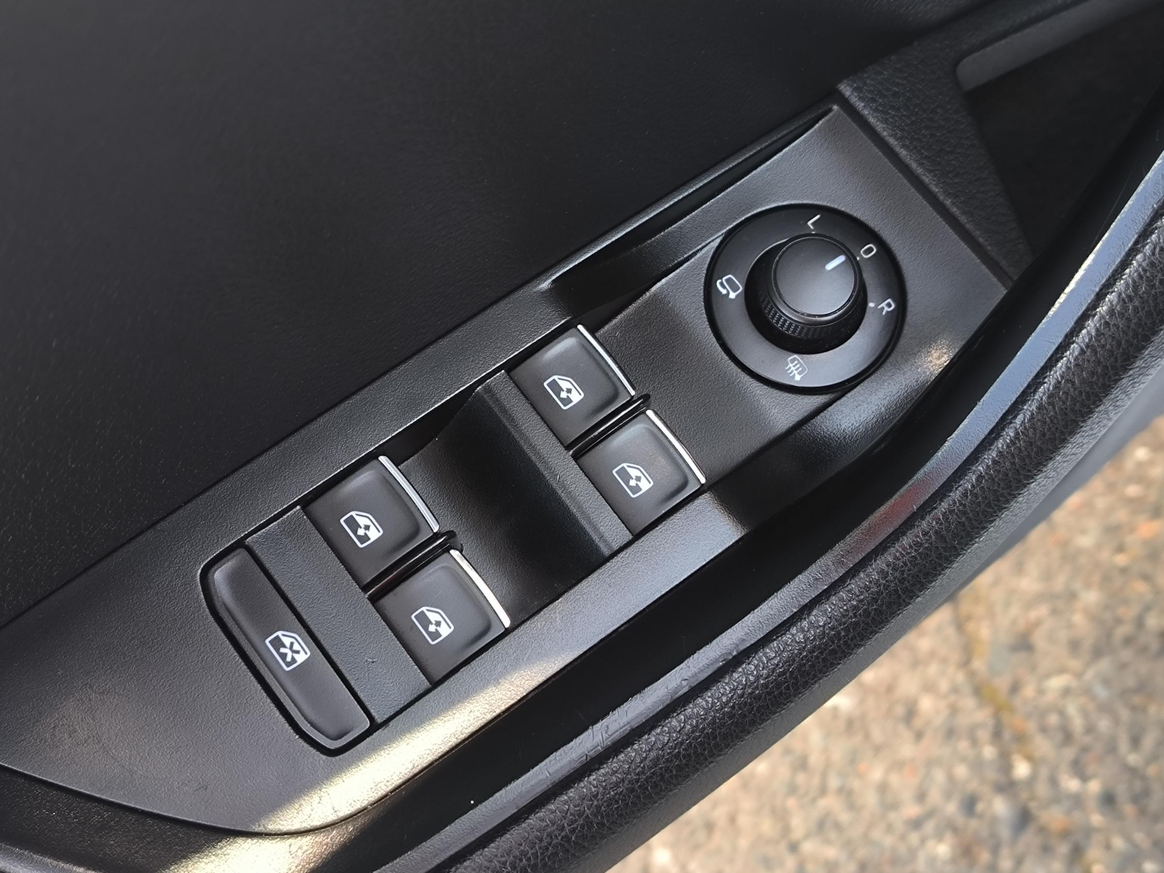 Škoda Superb III, 2017 - pohled č. 25