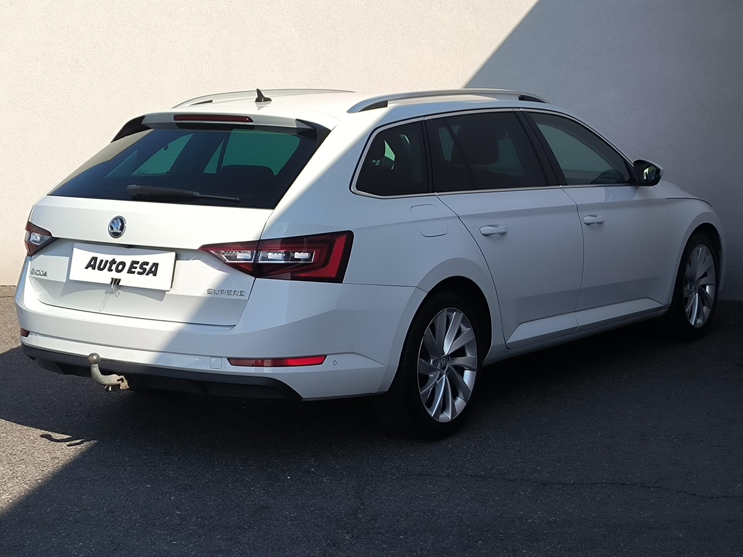 Škoda Superb III, 2017 - pohled č. 4