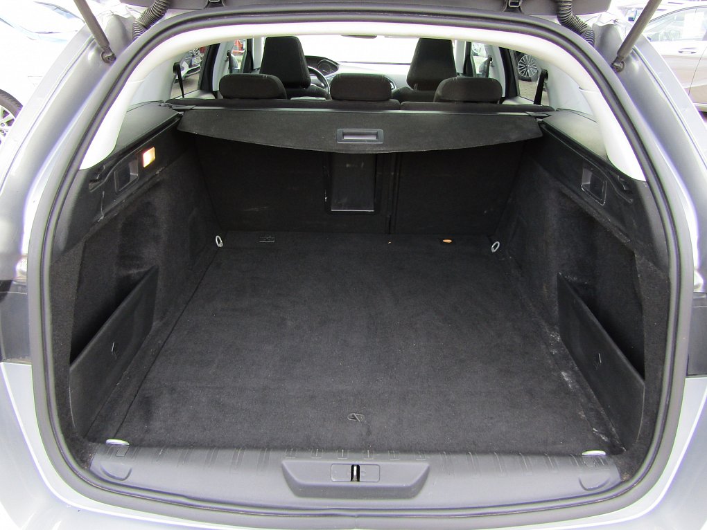 Peugeot 308 2.0HDi 