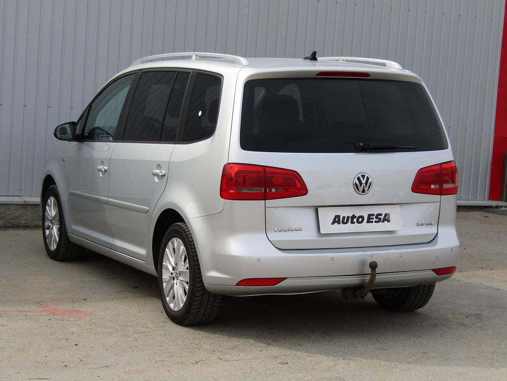 Volkswagen Touran 2.0 TDi 